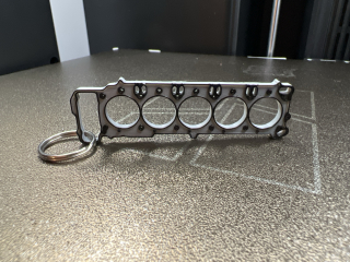 Klíčenka těsnění pod hlavu – BMW S85B50 (E60/E61 M5, E63/E64 M6)